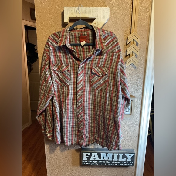 Rustler | Shirts | Vintage Rustler X Long Tails Red Green Tan Plaid ...